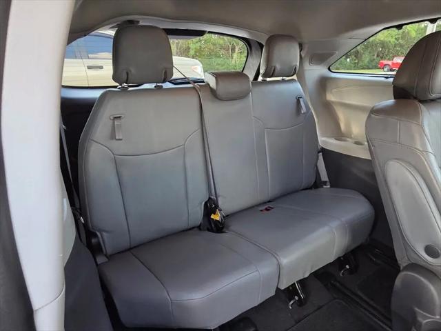 2021 Toyota Sienna Limited