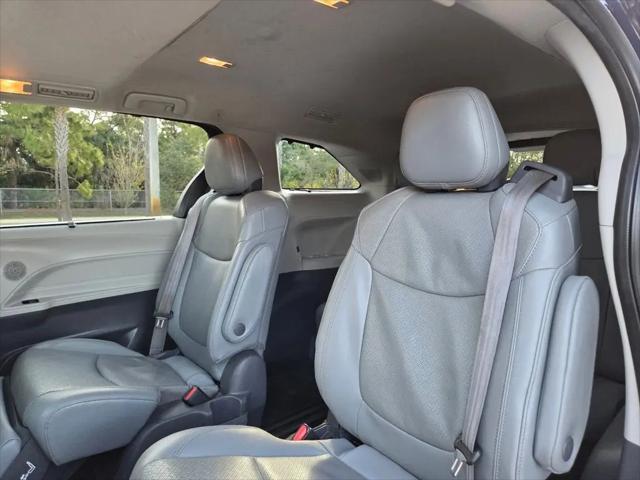 2021 Toyota Sienna Limited