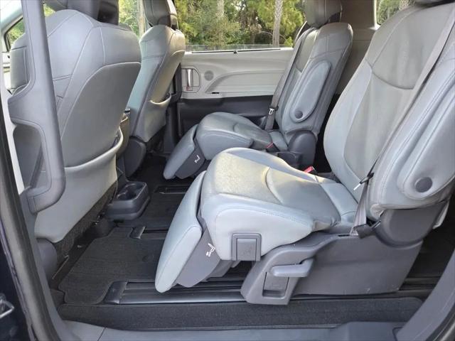 2021 Toyota Sienna Limited