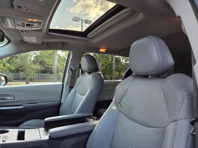 2021 Toyota Sienna Limited