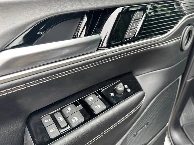 2026 Jeep Grand Wagoneer Upland 4x4