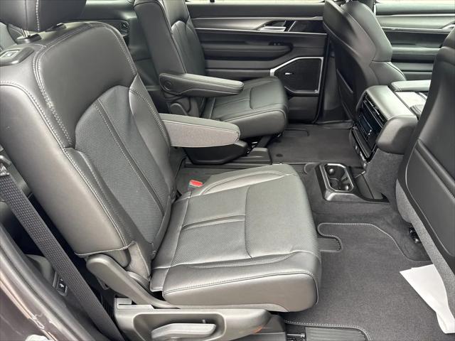 2026 Jeep Grand Wagoneer Upland 4x4