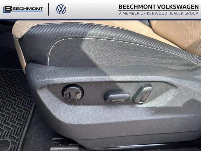 2024 Volkswagen Atlas Cross Sport 2.0T SE