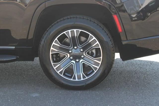 2024 Jeep Wagoneer Series II 4x2