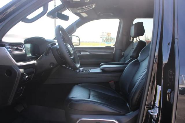 2024 Jeep Wagoneer Series II 4x2