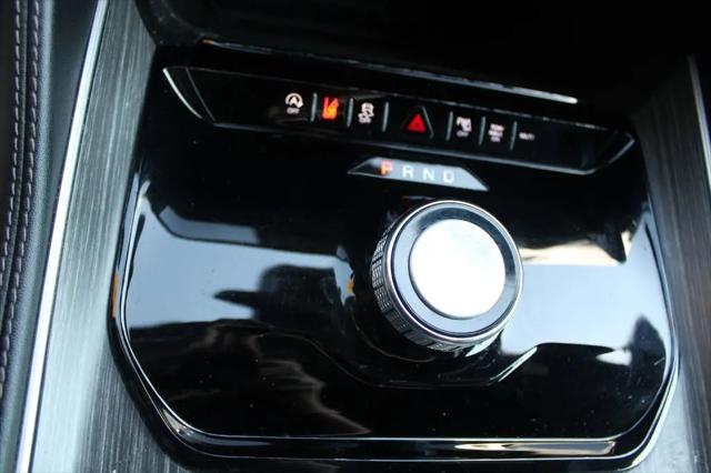 2024 Jeep Wagoneer Series II 4x2