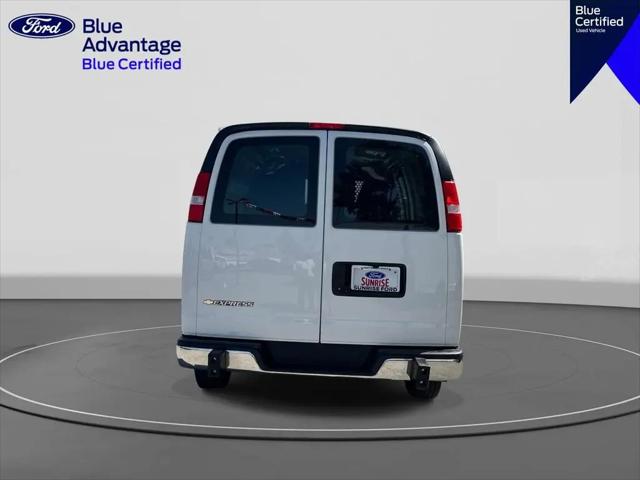 2024 Chevrolet Express Cargo Van RWD 2500 Regular Wheelbase WT