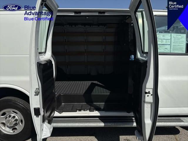 2024 Chevrolet Express Cargo Van RWD 2500 Regular Wheelbase WT