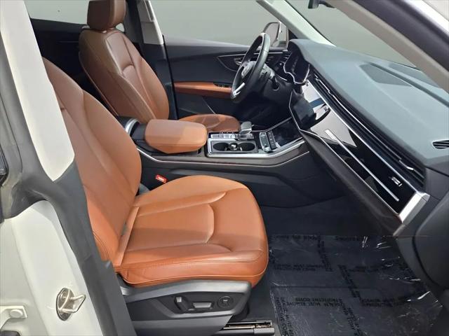 2022 Audi Q8 Premium Plus 55 TFSI quattro Tiptronic