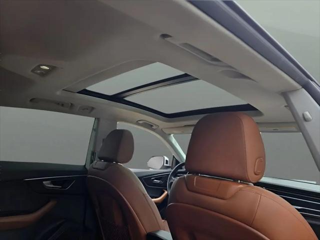 2022 Audi Q8 Premium Plus 55 TFSI quattro Tiptronic
