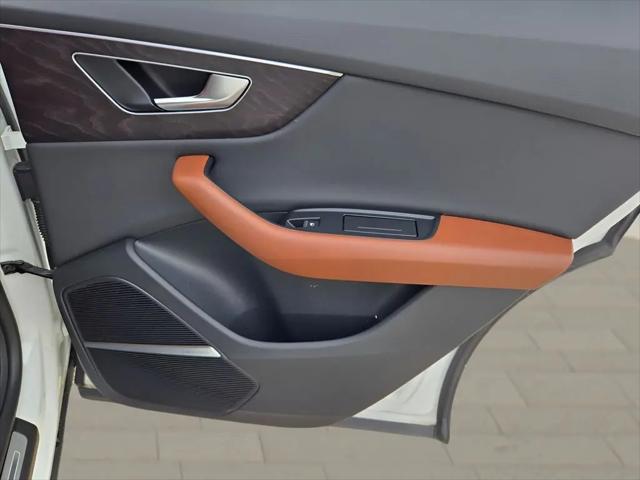2022 Audi Q8 Premium Plus 55 TFSI quattro Tiptronic