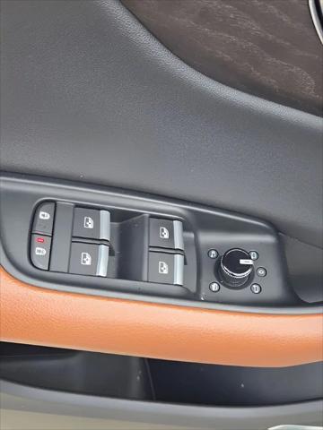 2022 Audi Q8 Premium Plus 55 TFSI quattro Tiptronic