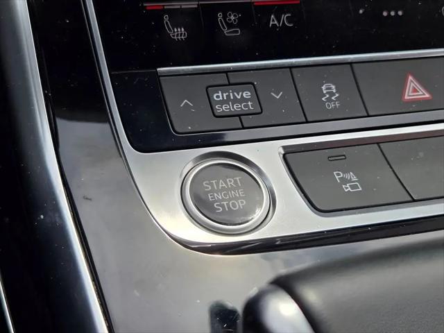 2022 Audi Q8 Premium Plus 55 TFSI quattro Tiptronic