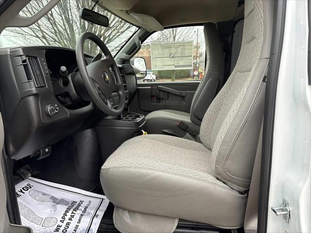 2026 Chevrolet Express Cargo Van 2500 Extended Wheelbase, WT, RWD