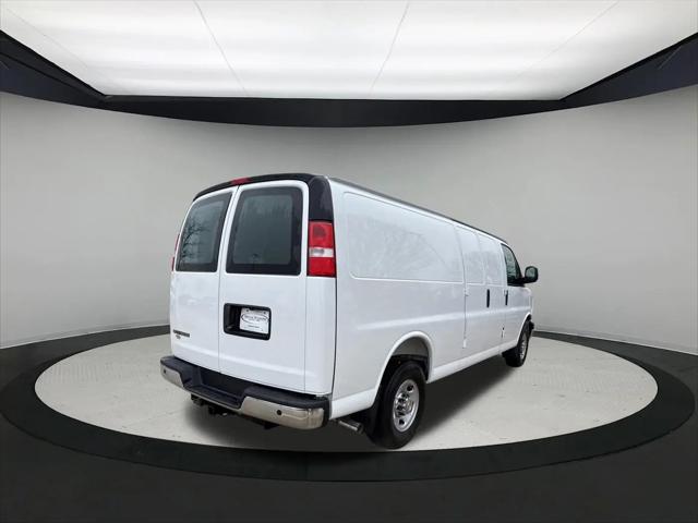 2026 Chevrolet Express Cargo Van 2500 Extended Wheelbase, WT, RWD
