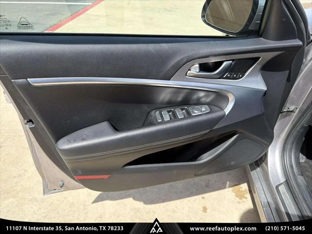 2022 Genesis G70 3.3T RWD