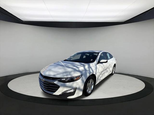 2024 Chevrolet Malibu FWD 1LT for sale in Sycamore, IL