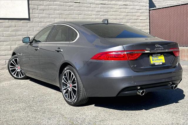 2017 Jaguar XF 35t Prestige