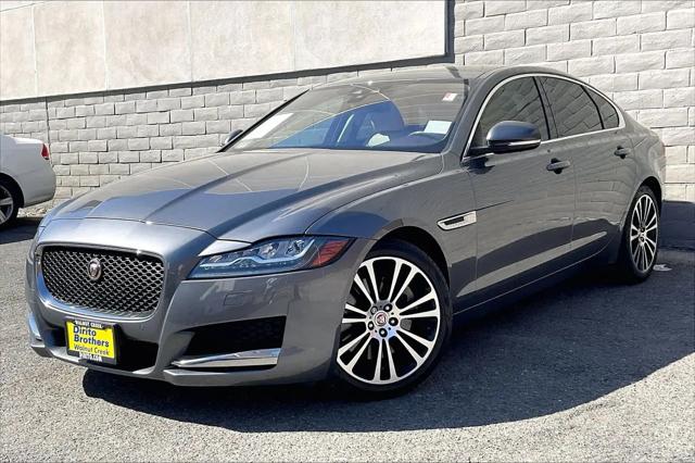 2017 Jaguar XF 35t Prestige