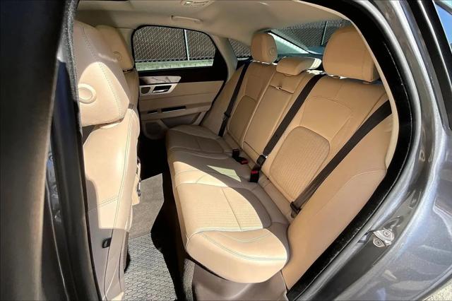 2017 Jaguar XF 35t Prestige