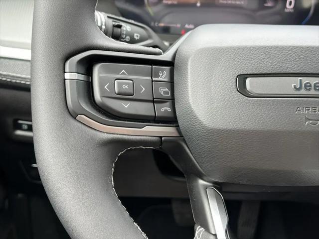 2026 Jeep Cherokee Laredo 4x4