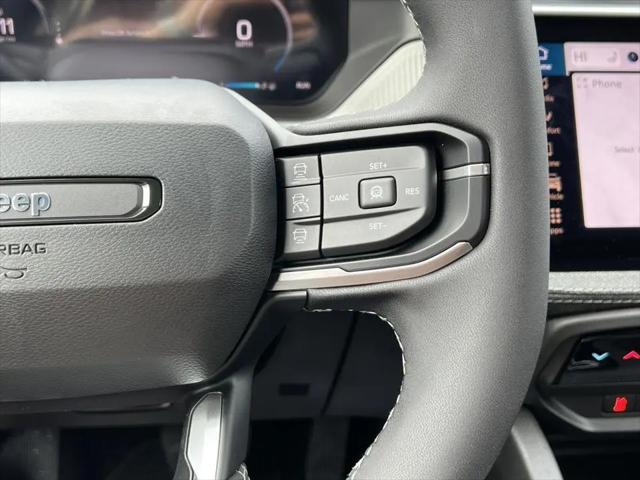 2026 Jeep Cherokee Laredo 4x4