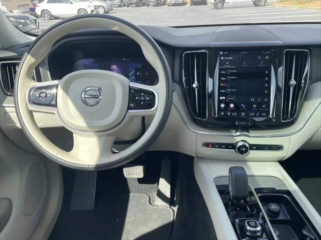 2023 Volvo XC60 B5 Plus Bright Theme