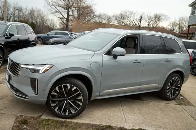 2026 Volvo XC90 Plug-In Hybrid Plus, T8 AWD, Electric/Gasoline, Bright, 7 Seats