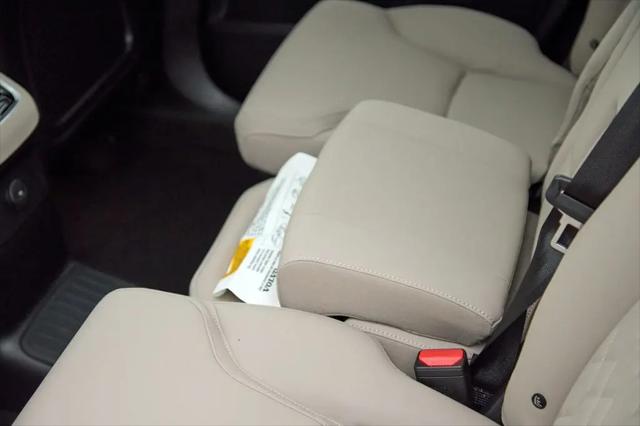 2026 Volvo XC90 Plug-In Hybrid Plus, T8 AWD, Electric/Gasoline, Bright, 7 Seats