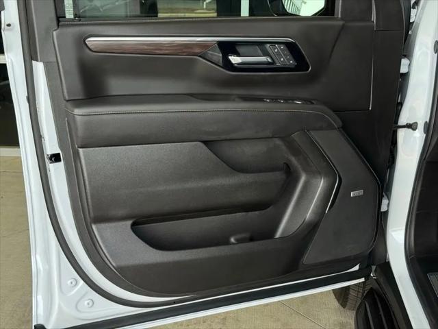 2026 Chevrolet Suburban Premier, 4WD