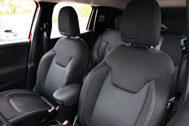 2020 Jeep Renegade Jeepster FWD
