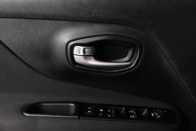 2020 Jeep Renegade Jeepster FWD
