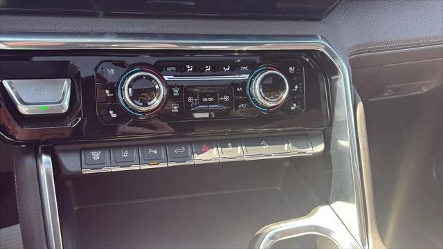 2026 GMC Sierra 2500HD Crew Cab, Standard Bed, Denali, 4WD
