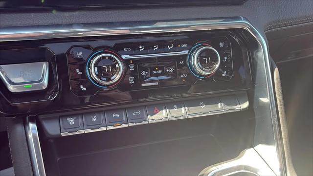 2026 GMC Sierra 2500HD Crew Cab, Standard Bed, Denali, 4WD