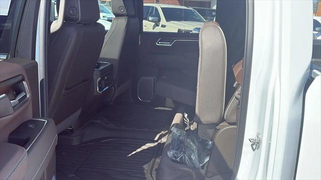 2026 GMC Sierra 2500HD Crew Cab, Standard Bed, Denali, 4WD