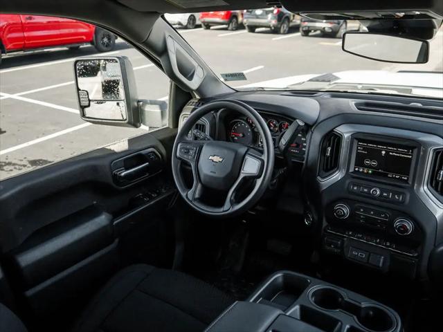 2026 Chevrolet Silverado 3500HD Crew Cab, Long Bed, WT Dual Rear Wheel, RWD