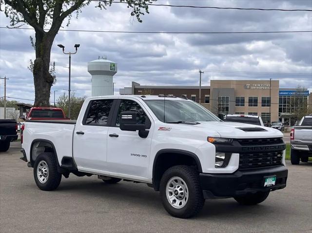 2022 Chevrolet Silverado 3500HD 4WD Crew Cab Standard Bed WT