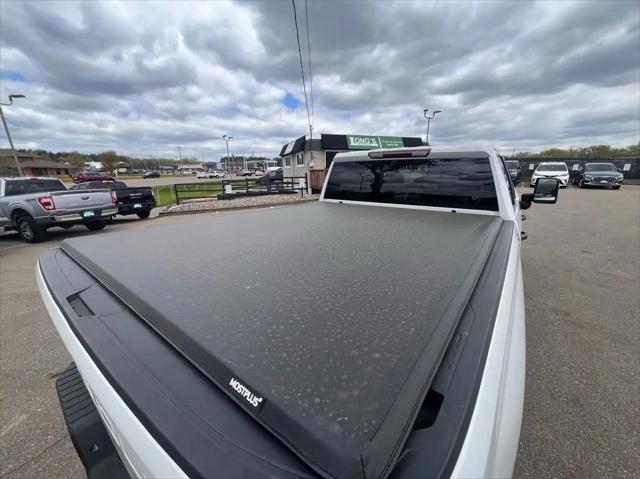 2022 Chevrolet Silverado 3500HD 4WD Crew Cab Standard Bed WT