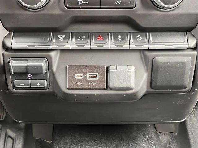 2022 Chevrolet Silverado 3500HD 4WD Crew Cab Standard Bed WT