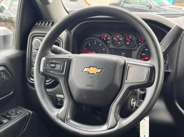 2022 Chevrolet Silverado 3500HD 4WD Crew Cab Standard Bed WT