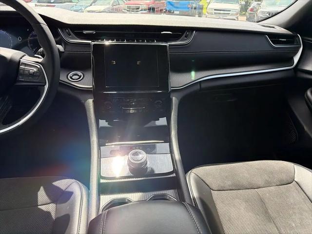 2024 Jeep Grand Cherokee L Altitude X 4x4