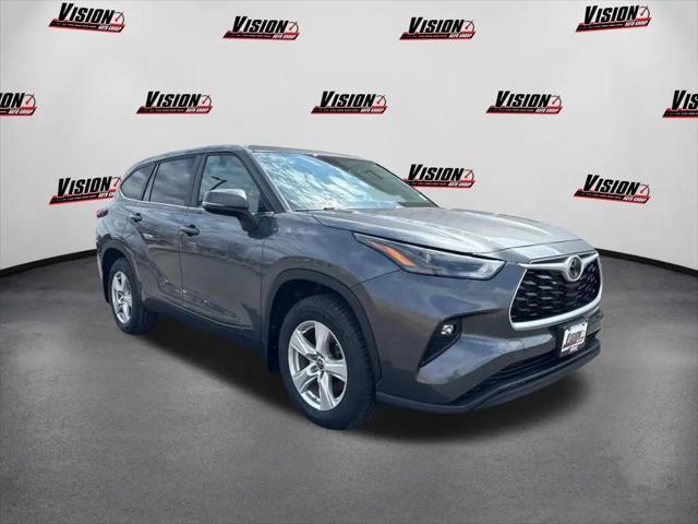 2023 Toyota Highlander LE