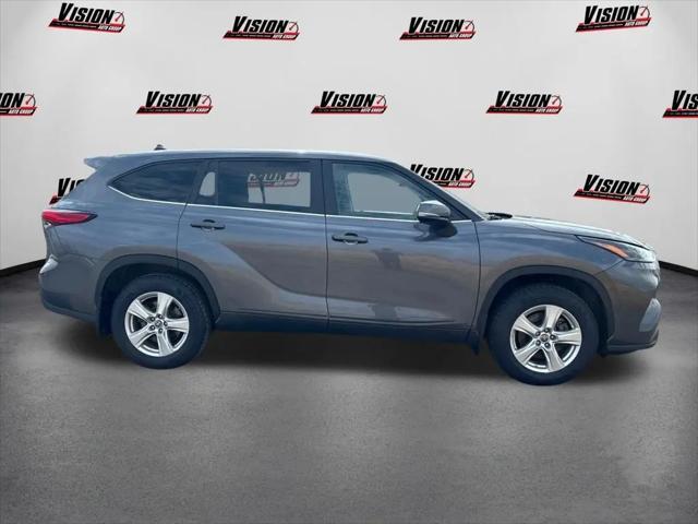 2023 Toyota Highlander LE