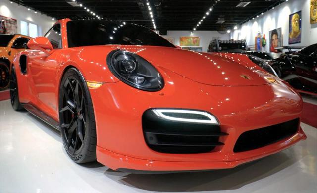 2016 Porsche 911 Turbo S