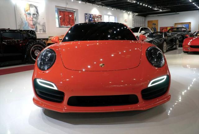 2016 Porsche 911 Turbo S