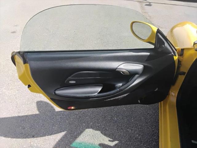 2002 Porsche Boxster Base