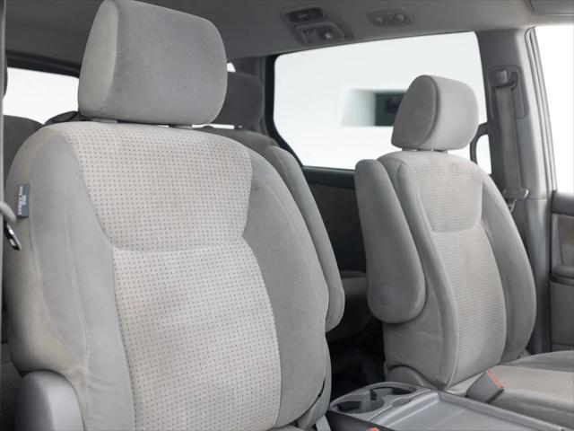 2007 Toyota Sienna LE