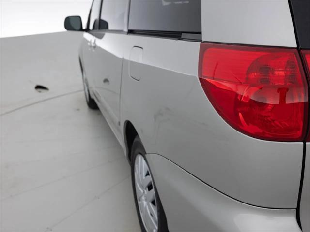 2007 Toyota Sienna LE