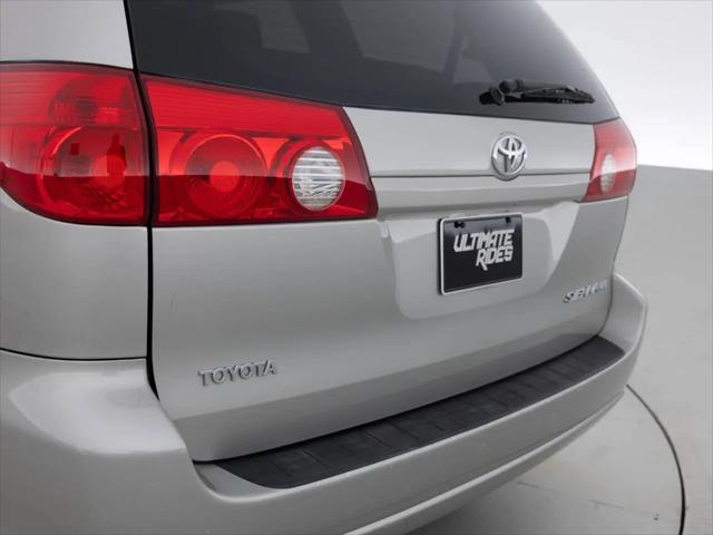 2007 Toyota Sienna LE
