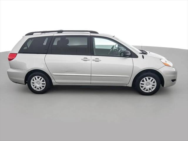 2007 Toyota Sienna LE